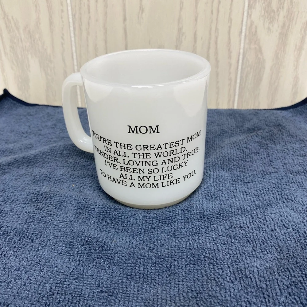 MOM Vintage 1970s
Glasbake White Glass
Coffee Mug Cup Greatest
World Tender Love - Picture 3 of 8